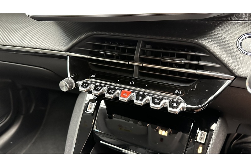 Peugeot 208 PureTech Allure - U4394