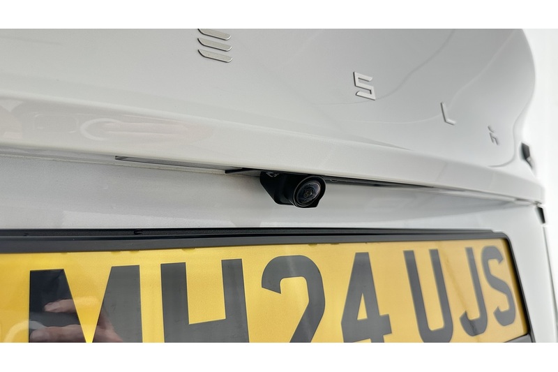 Tesla Model 3  - U4396