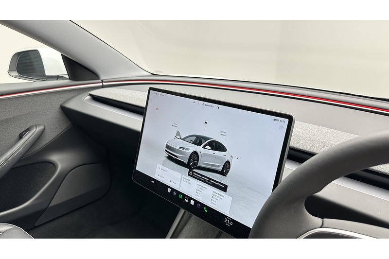 Tesla Model 3  - U4396