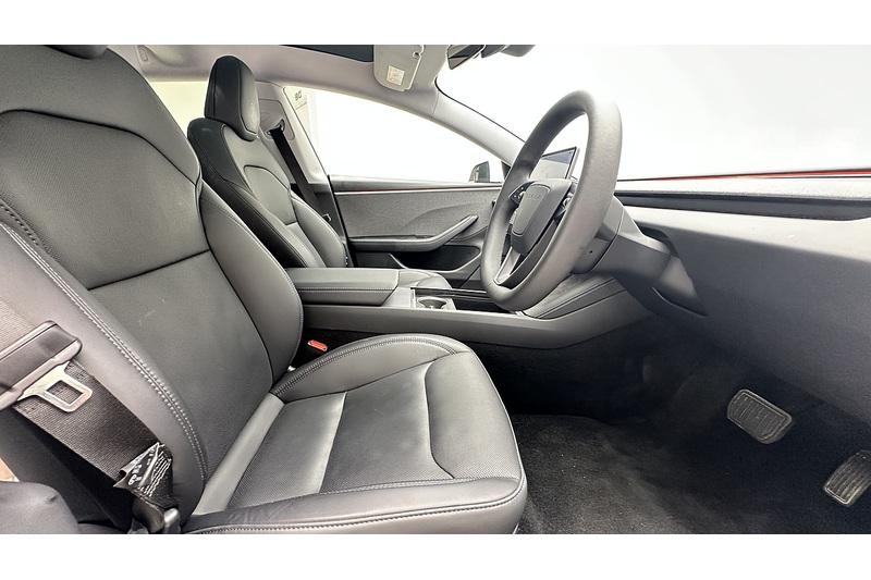 Tesla Model 3  - U4396