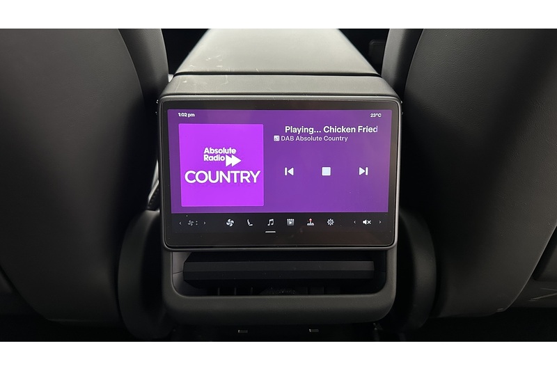 Tesla Model 3  - U4396