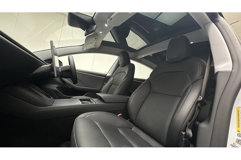 Tesla Model 3  - U4396