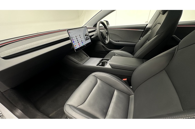 Tesla Model 3  - U4396