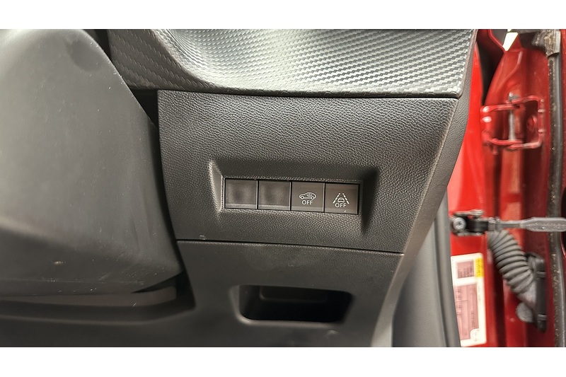 Peugeot E-2008 GT - U4401