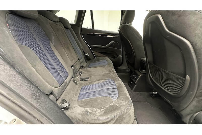 BMW X1 20i M Sport - U4409