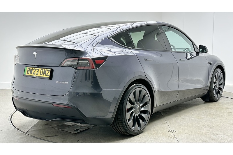 Tesla Model Y Performance - U4415
