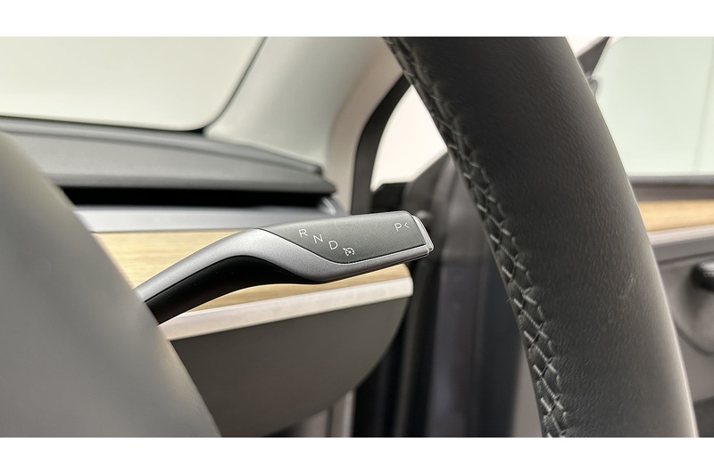 Tesla Model Y Performance - U4415