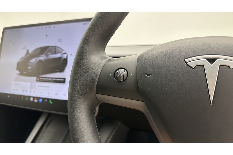 Tesla Model Y Performance - U4415