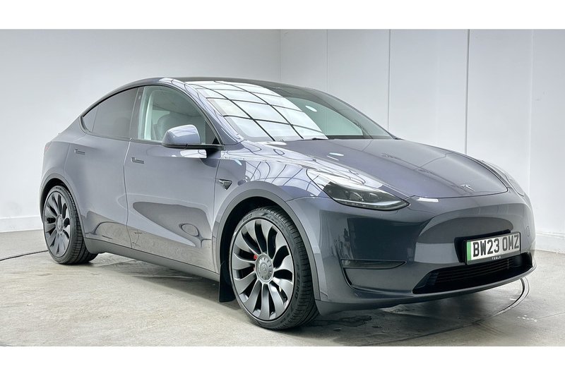 Tesla Model Y Performance - U4415