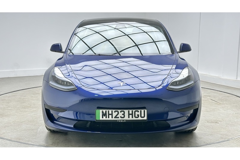 Tesla Model 3  - U4416