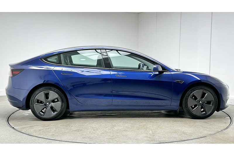Tesla Model 3  - U4416
