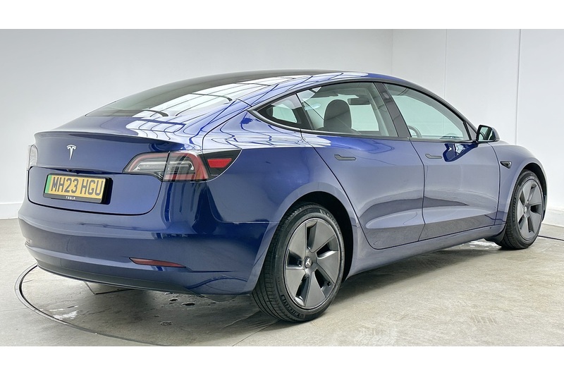 Tesla Model 3  - U4416