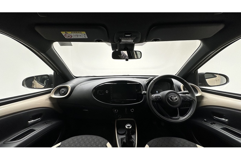 Toyota Aygo X VVT-i Edge - U4432