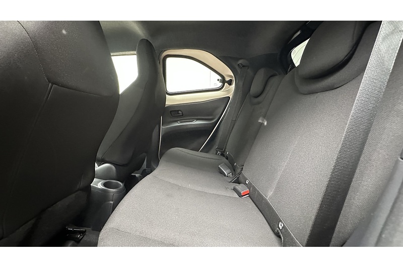 Toyota Aygo X VVT-i Edge - U4432