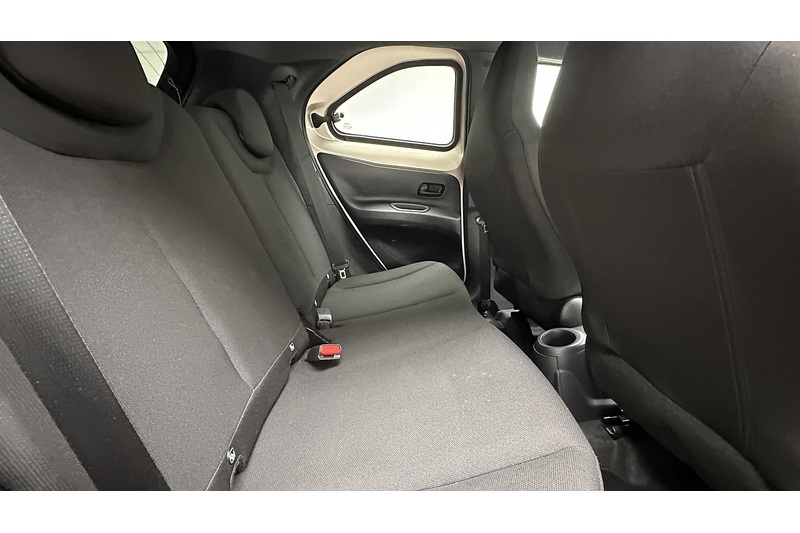 Toyota Aygo X VVT-i Edge - U4432