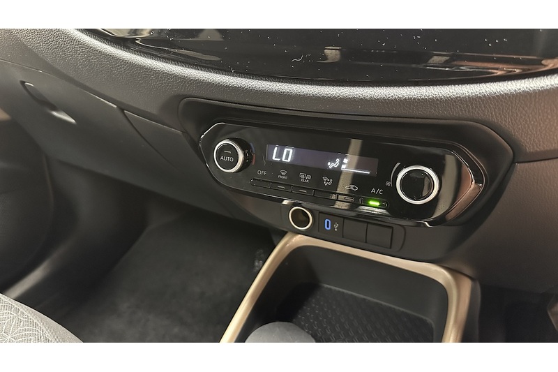 Toyota Aygo X VVT-i Edge - U4432