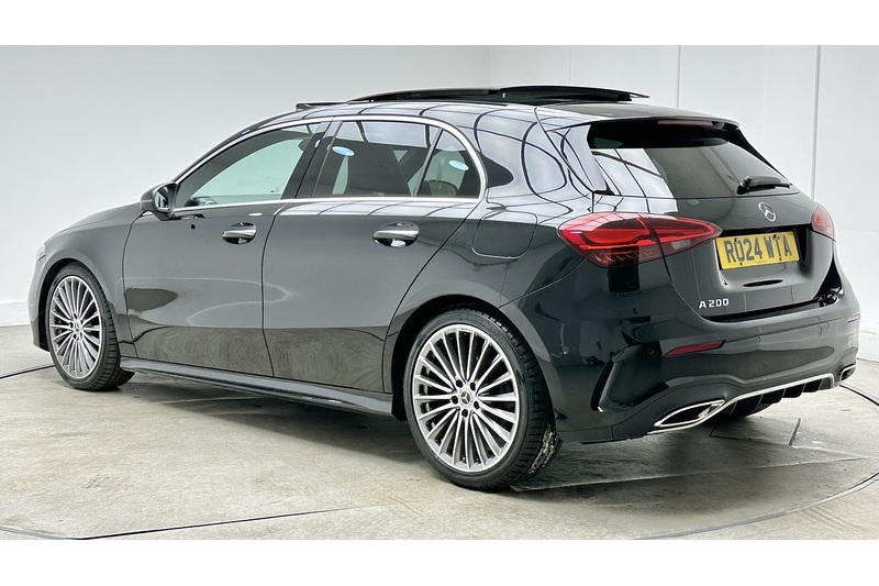Mercedes-Benz A Class A200h MHEV AMG Line - U4434