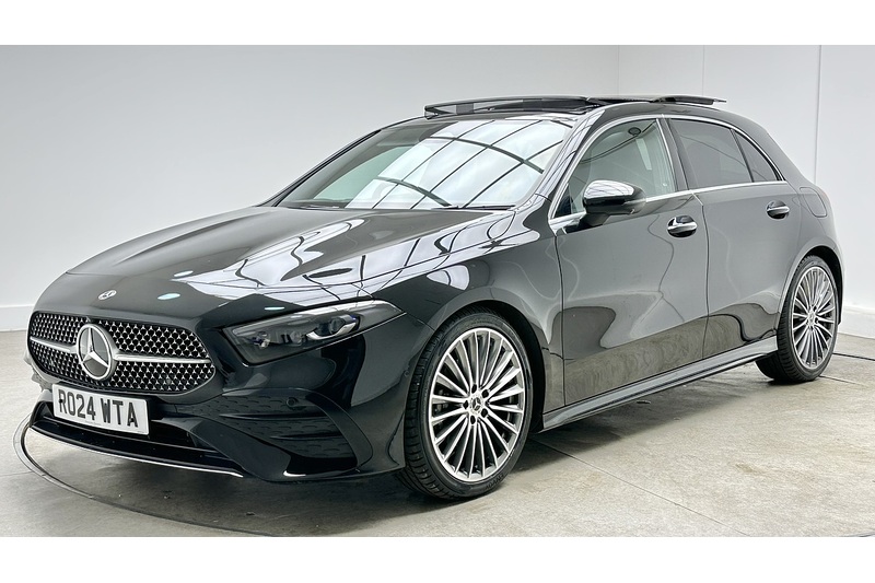 Mercedes-Benz A Class A200h MHEV AMG Line - U4434
