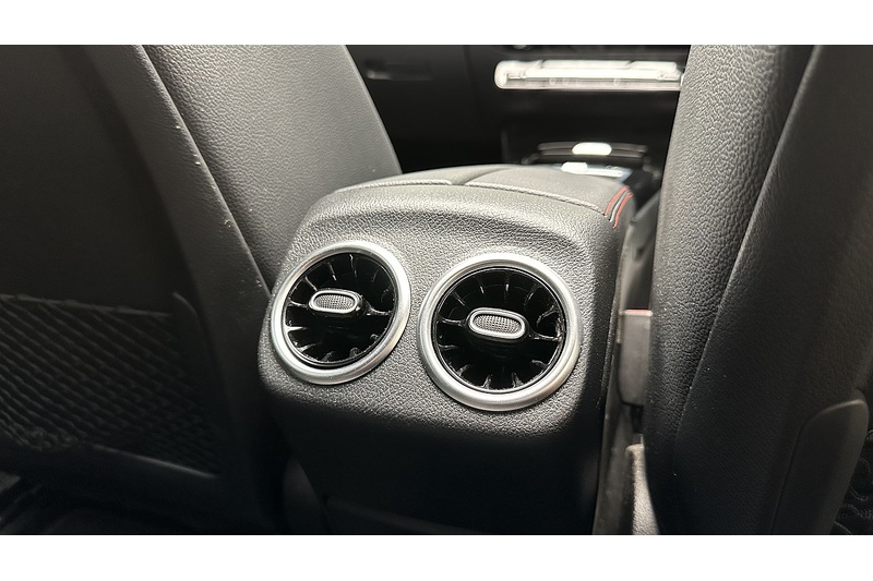 Mercedes-Benz A Class A200h MHEV AMG Line - U4434
