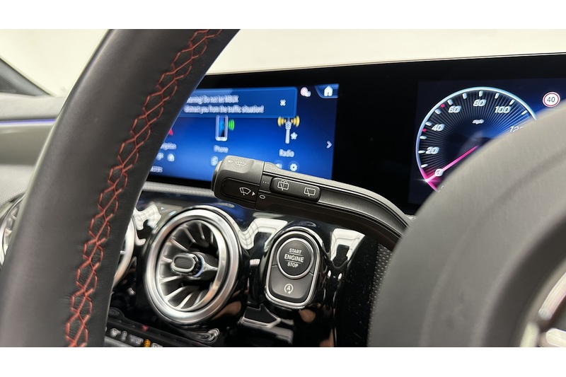 Mercedes-Benz A Class A200h MHEV AMG Line - U4434