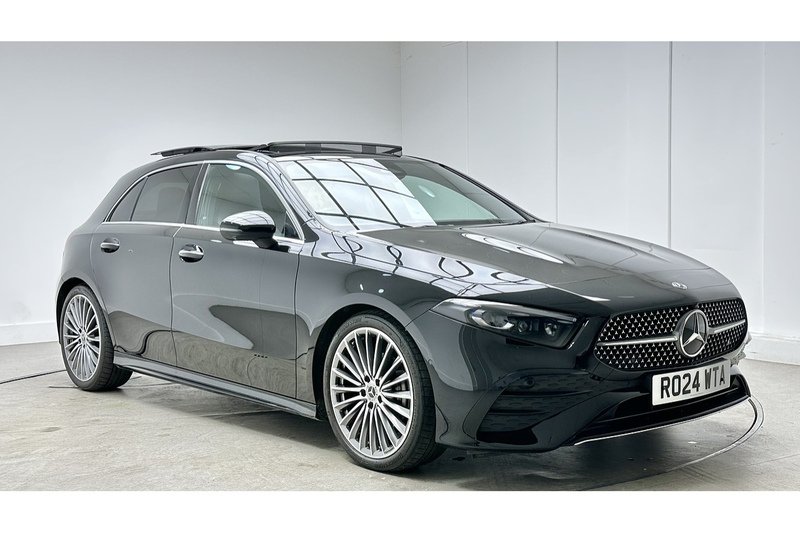 Mercedes-Benz A Class A200h MHEV AMG Line - U4434