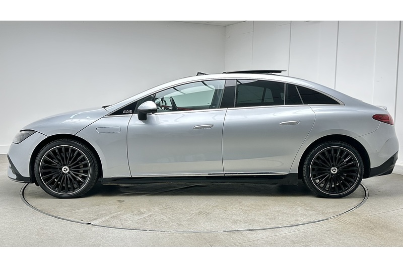 Mercedes-Benz EQE EQE 300 AMG Line - U4435