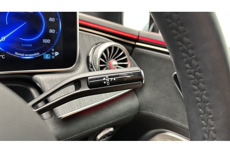 Mercedes-Benz EQE EQE 300 AMG Line - U4435