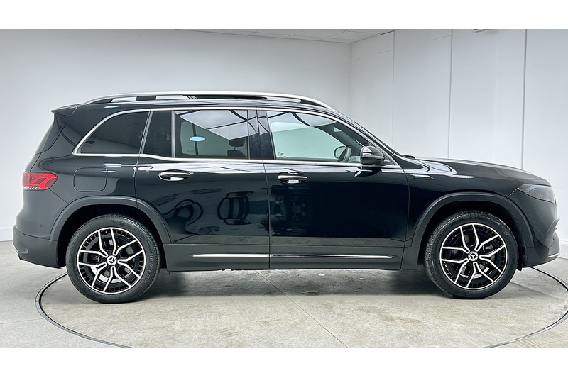 Mercedes-Benz EQB EQB 350 AMG Line - U4436