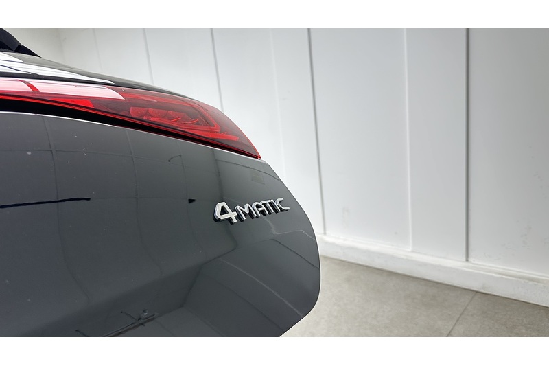 Mercedes-Benz EQB EQB 350 AMG Line - U4436