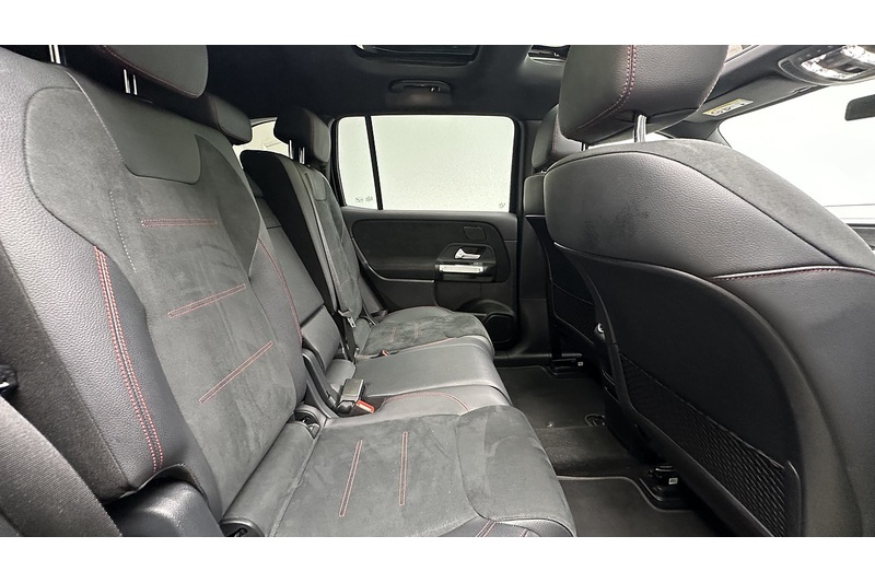 Mercedes-Benz EQB EQB 350 AMG Line - U4436