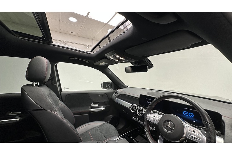 Mercedes-Benz EQB EQB 350 AMG Line - U4436