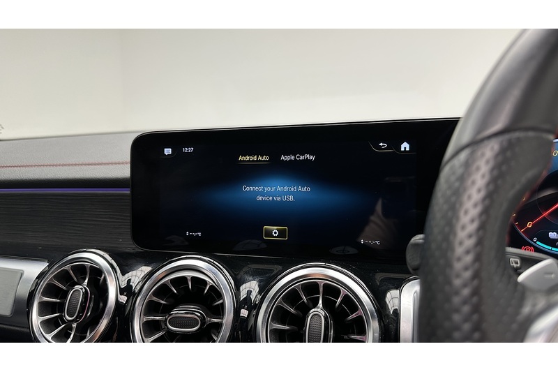 Mercedes-Benz EQB EQB 350 AMG Line - U4436