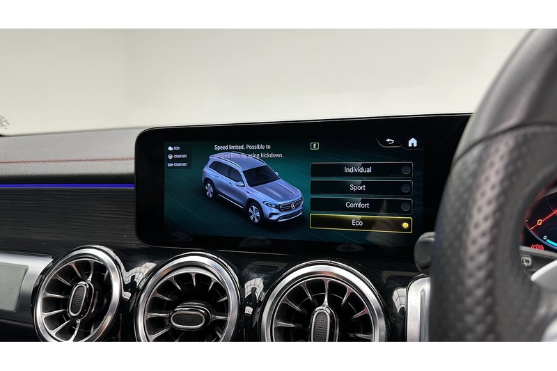 Mercedes-Benz EQB EQB 350 AMG Line - U4436