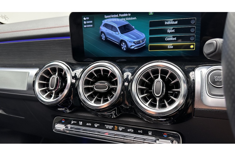 Mercedes-Benz EQB EQB 350 AMG Line - U4436