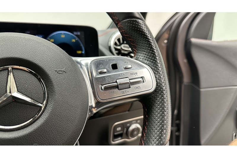 Mercedes-Benz EQA EQA 250 AMG Line - U4437