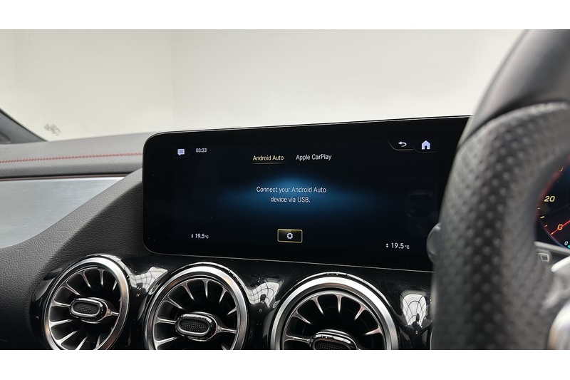 Mercedes-Benz EQA EQA 250 AMG Line - U4437