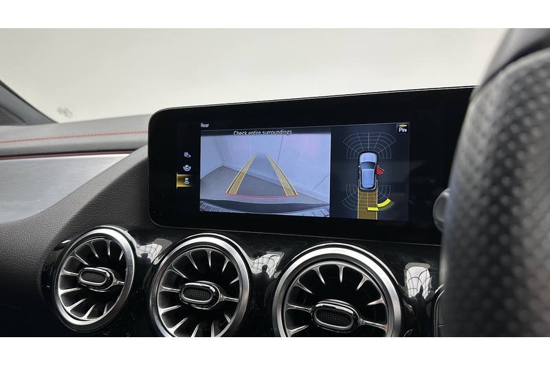 Mercedes-Benz EQA EQA 250 AMG Line - U4437