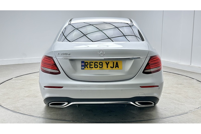 Mercedes-Benz E Class E220d AMG Line Edition - U4442