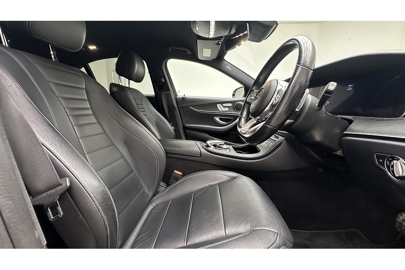 Mercedes-Benz E Class E220d AMG Line Edition - U4442