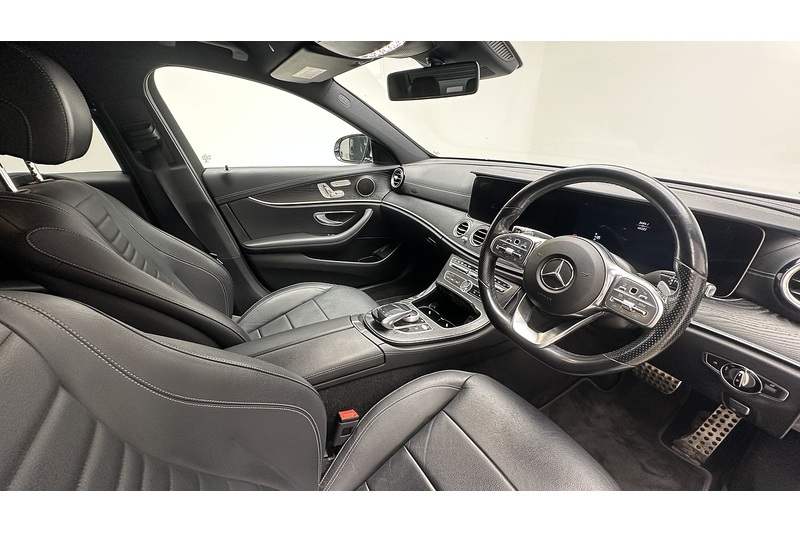 Mercedes-Benz E Class E220d AMG Line Edition - U4442