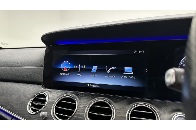 Mercedes-Benz E Class E220d AMG Line Edition - U4442