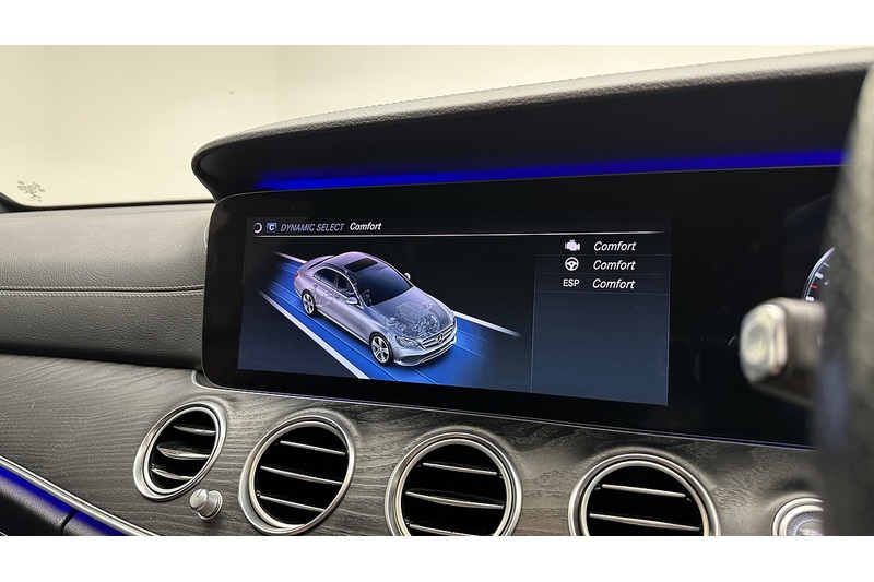 Mercedes-Benz E Class E220d AMG Line Edition - U4442
