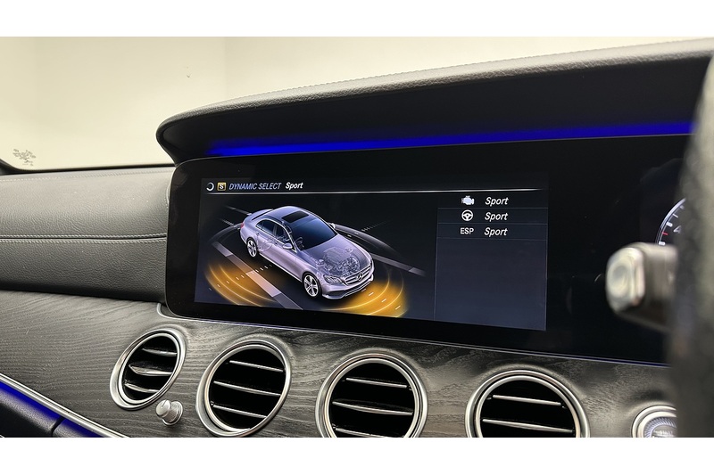 Mercedes-Benz E Class E220d AMG Line Edition - U4442