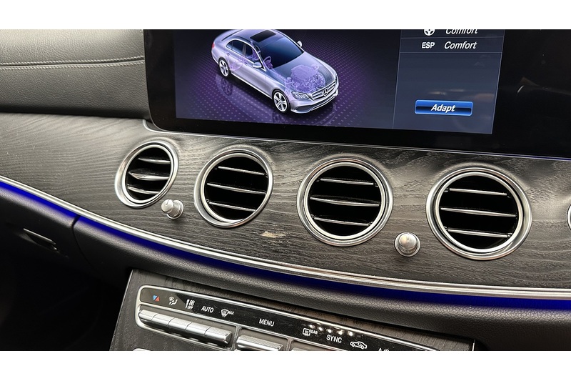 Mercedes-Benz E Class E220d AMG Line Edition - U4442