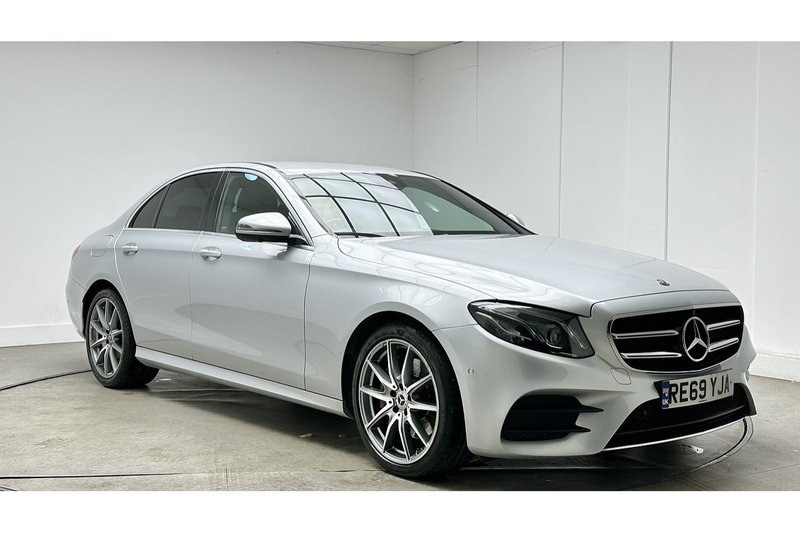 Mercedes-Benz E Class E220d AMG Line Edition - U4442