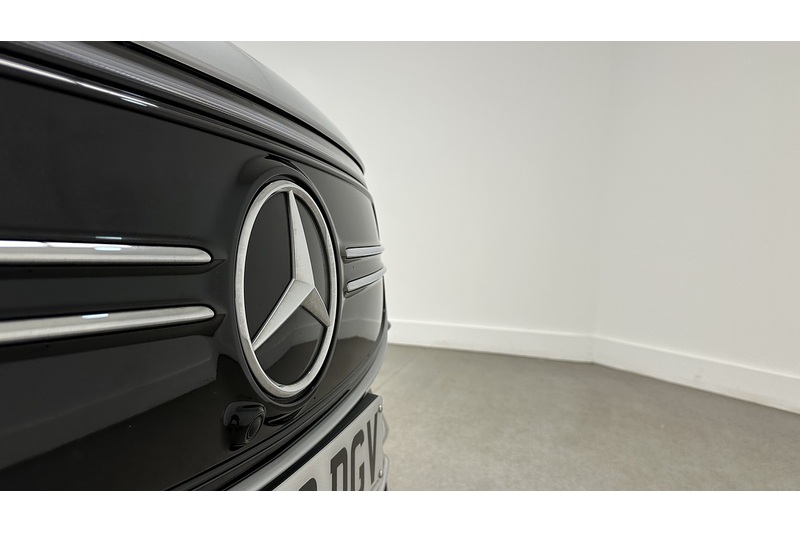 Mercedes-Benz EQB EQB 350 AMG Line - U4445