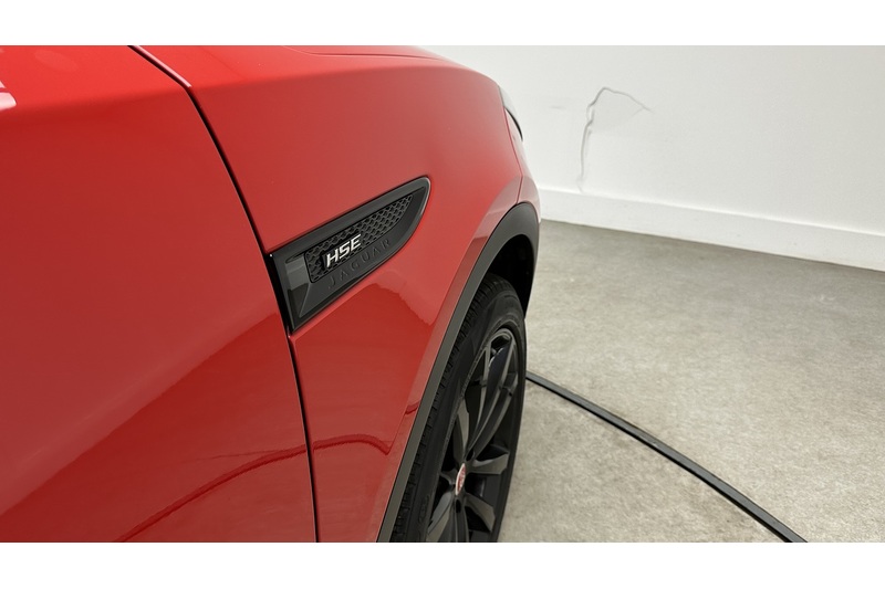 Jaguar E-PACE D180 R-Dynamic HSE - U4451
