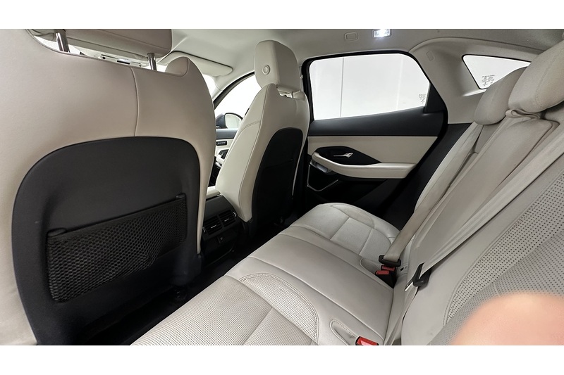 Jaguar E-PACE D180 R-Dynamic HSE - U4451