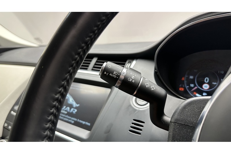 Jaguar E-PACE D180 R-Dynamic HSE - U4451