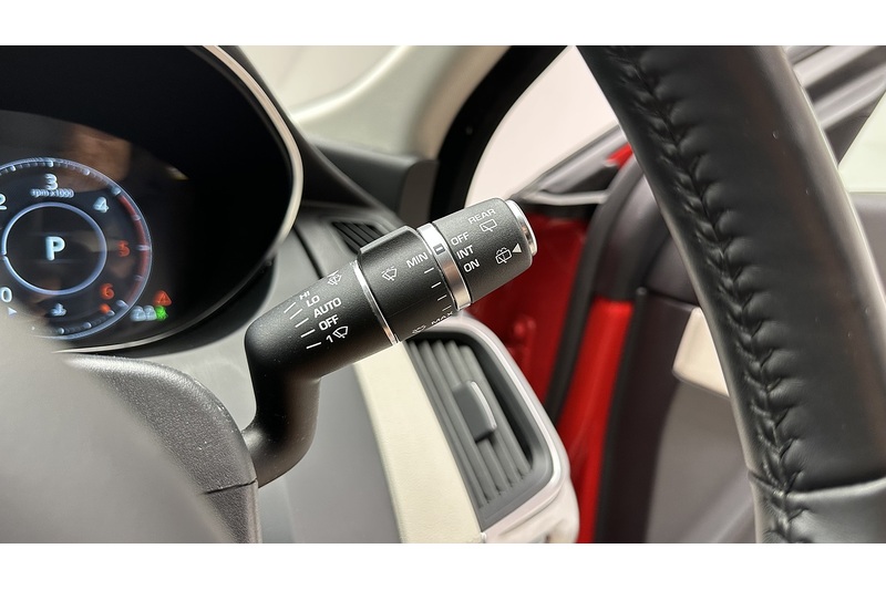 Jaguar E-PACE D180 R-Dynamic HSE - U4451
